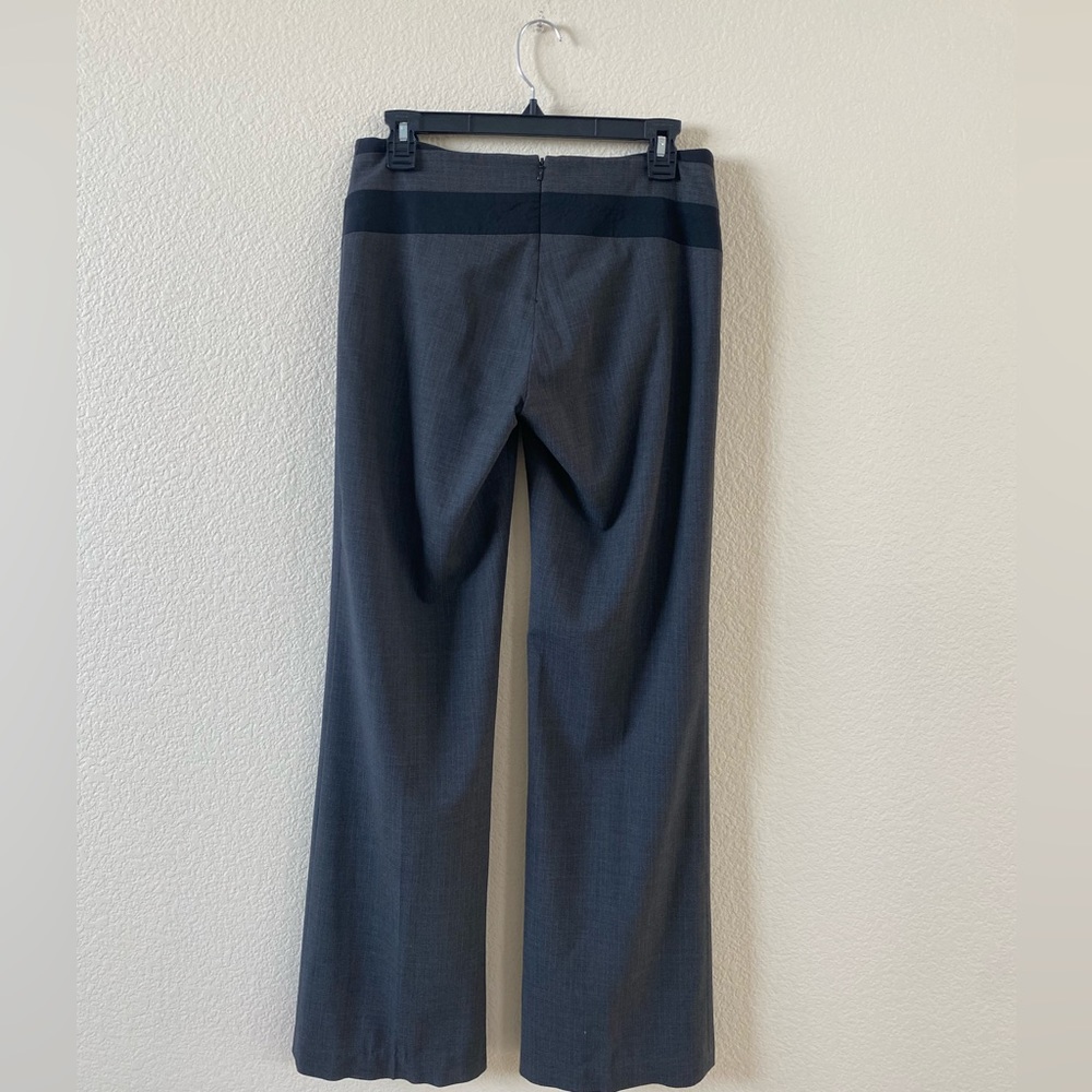 BCBG MaxAzria Unique Dark Gray Chic Wool Slacks with Black Geo Hip Design Size 2 - Picture 3 of 10
